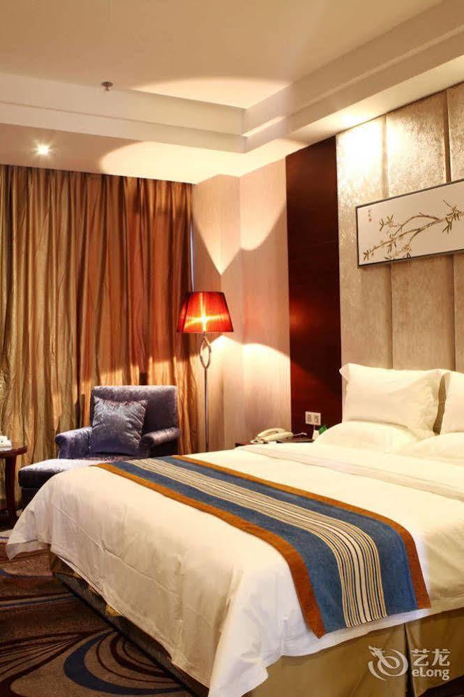 Mingcheng Times Hotel Chengdu Exterior foto